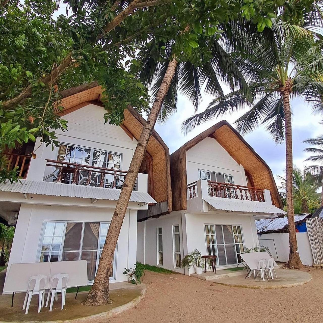 Brazaville Beach Resort Hinoba-an Buitenkant foto